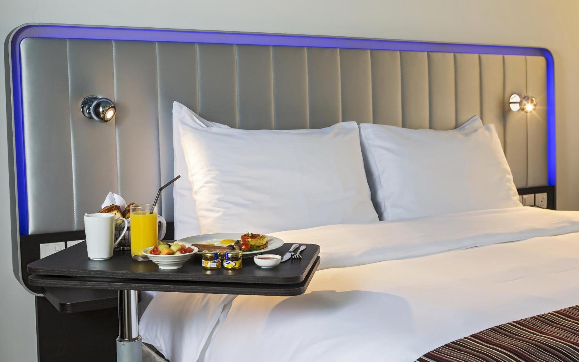 Park Inn By Radisson Hotel And Residence Дукм Номер фото